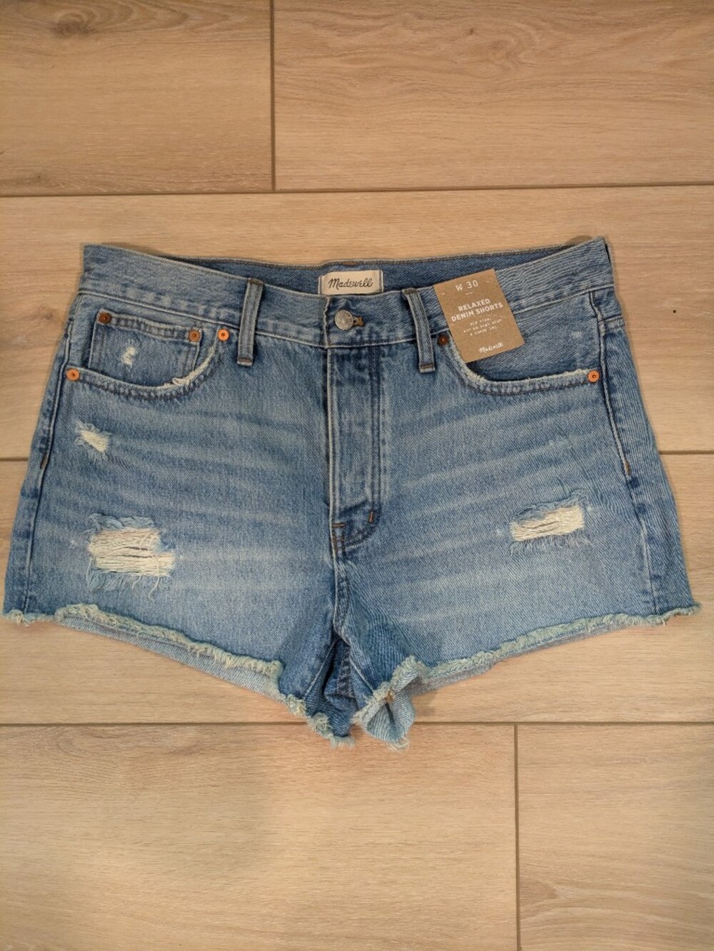 NWT Madewell Relaxed Denim Shorts - Size 30 - Distressed Button Fly Light Wash